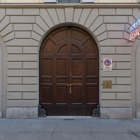 Multifunctional Stylish Studio Торино Екстериор снимка